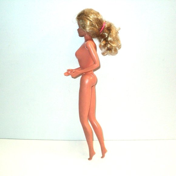 Barbie Astronaut Doll 1966 Taiwan Vintage Blonde No Accessories - Picture 8 of 10